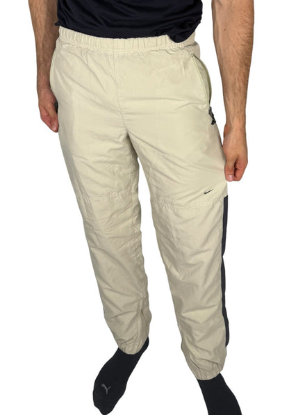 Nike Track Pants – Beige-Grau, Open-Leg Nylonhose, Herren M, Vintage Look
