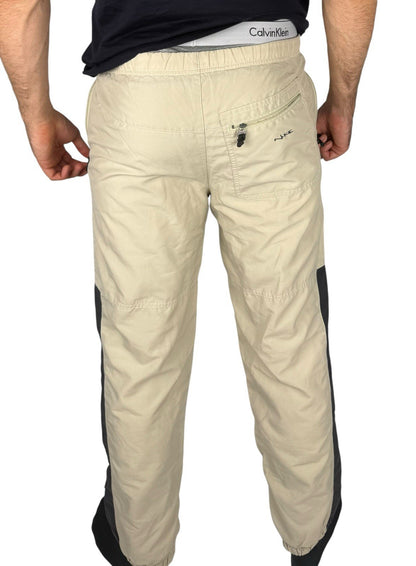 Nike Track Pants – Beige-Grau, Open-Leg Nylonhose, Herren M, Vintage Look