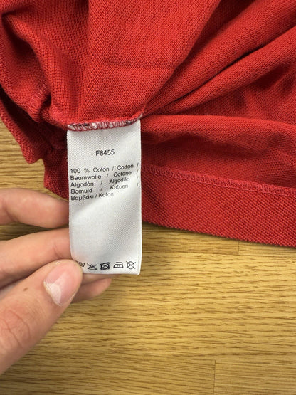 d00099c6-0227-410e-8e8e-81ec6ddce828