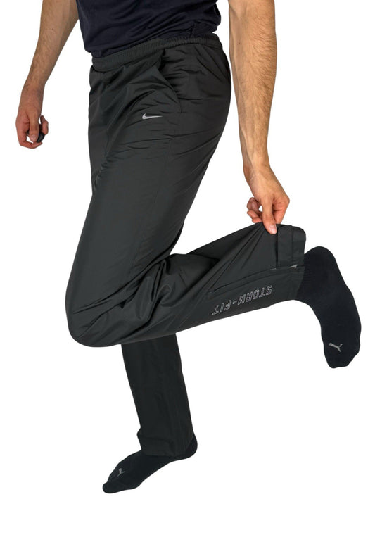Nike Storm-FIT Track Pants – Schwarz, Open-Leg Nylonhose, Herren M