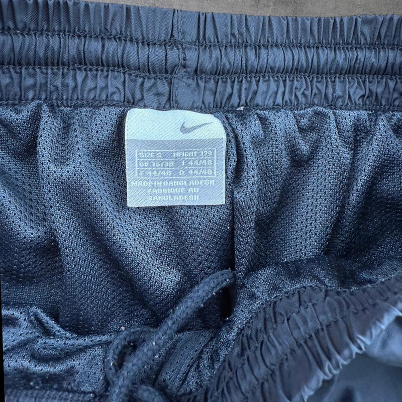 Nike Track Pants – Schwarz – Baggy Fit – Herren S – Nylon – Open Leg