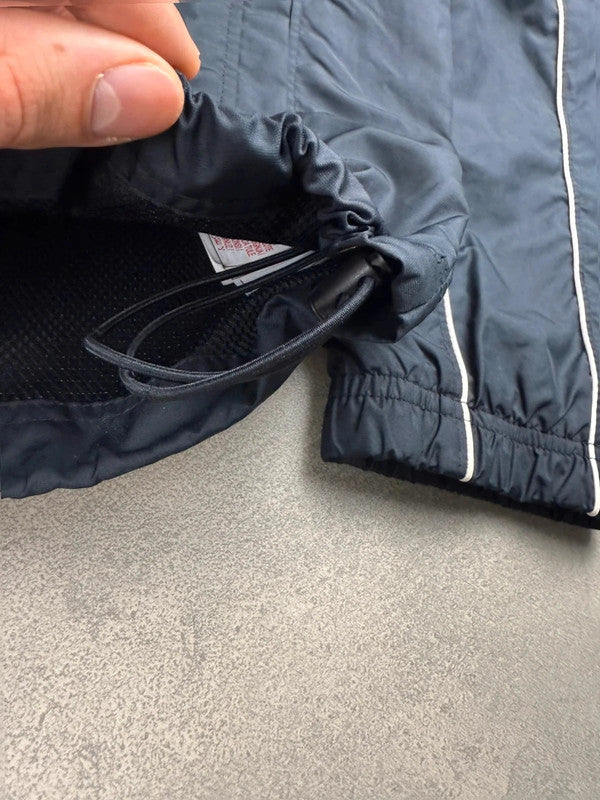 Nike tracksuit – Schwarz – Größe M (passt auch L)