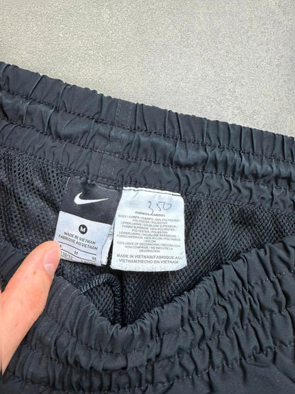 Nike tracksuit – Schwarz – Größe M (passt auch L)