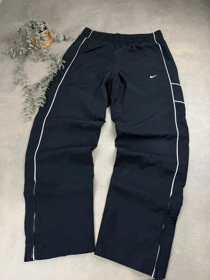 Nike tracksuit – Schwarz – Größe M (passt auch L)