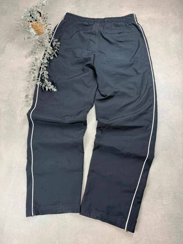Nike tracksuit – Schwarz – Größe M (passt auch L)