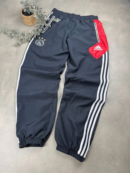 Ajax Amsterdam Vintage tracksuit – schwarz/Rot – Größe M