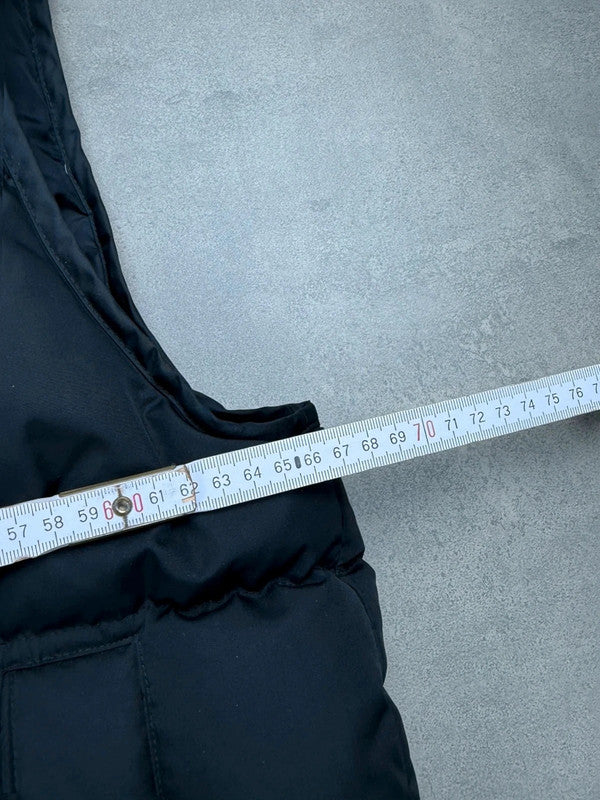 Nike pufferweste – schwarz – Y2K – Größe XL vintage Daunen (Brandloch)