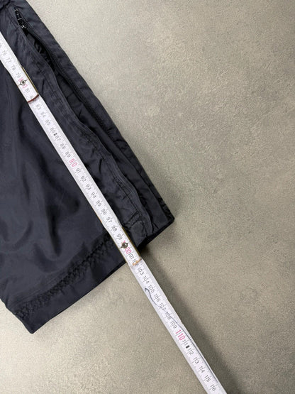Nike Trackpants – Schwarz – Double Open Leg Stitching – Größe S