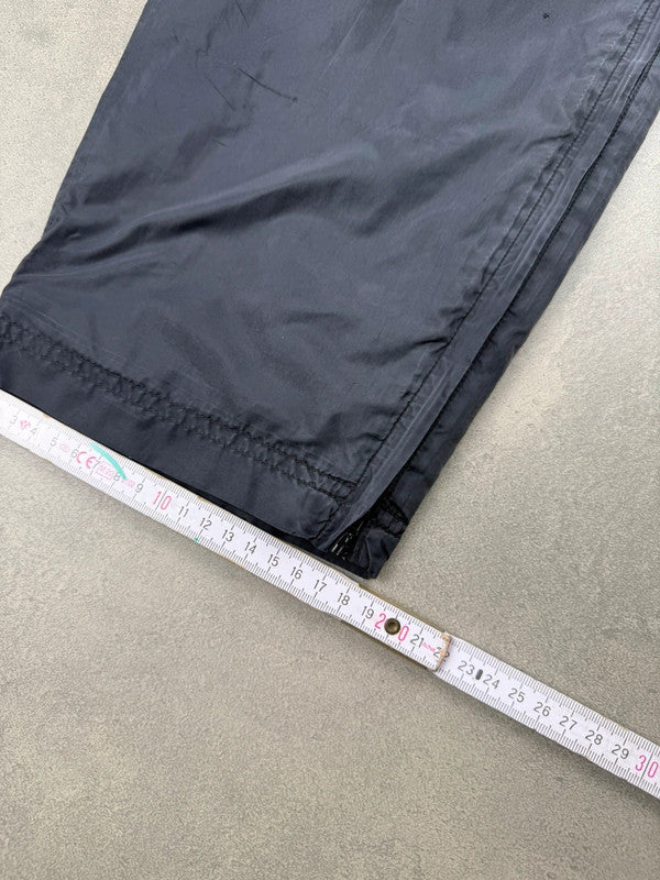 Nike Trackpants – Schwarz – Double Open Leg Stitching – Größe S