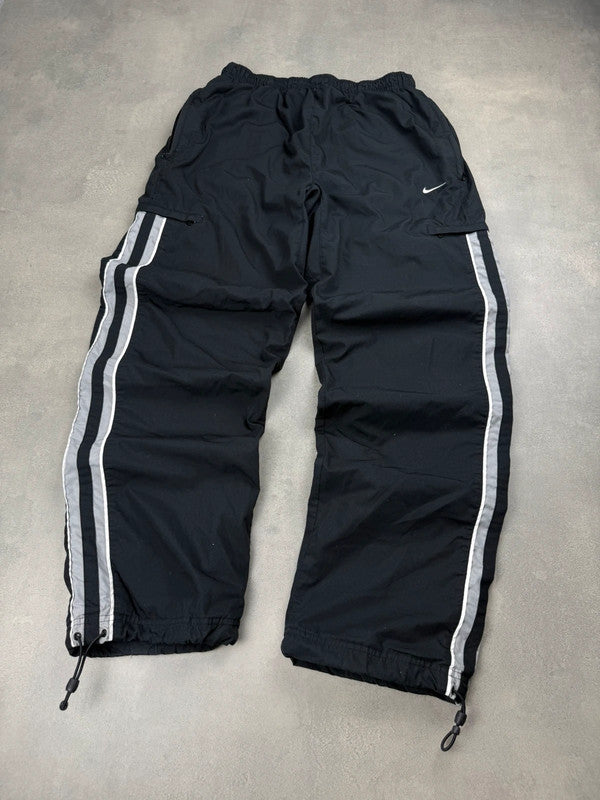 Nike Trackpants – Schwarz – Baggy Fit – Größe L