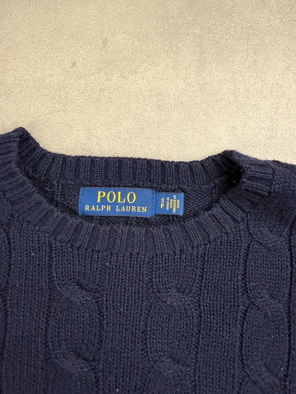 Ralph Lauren Cable Knit Sweater – Dunkelblau – Größe S
