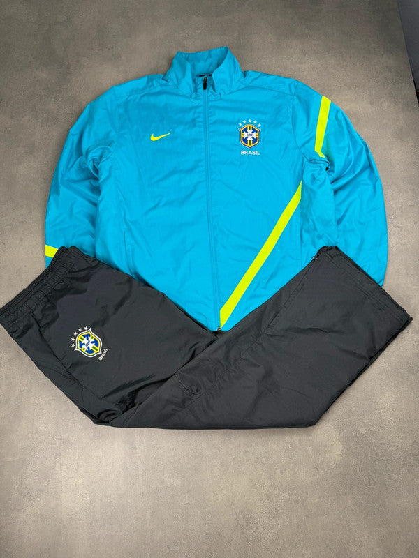 Nike Brasilien Tracksuit – Größe XL – Baggy Fit