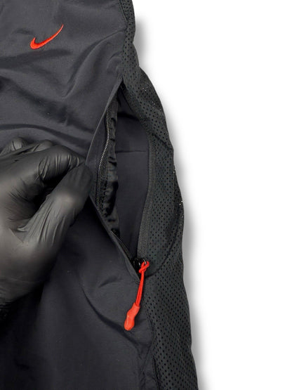 Nike Athletic Dept. Track Pants – Schwarz – Größe M – Open Leg