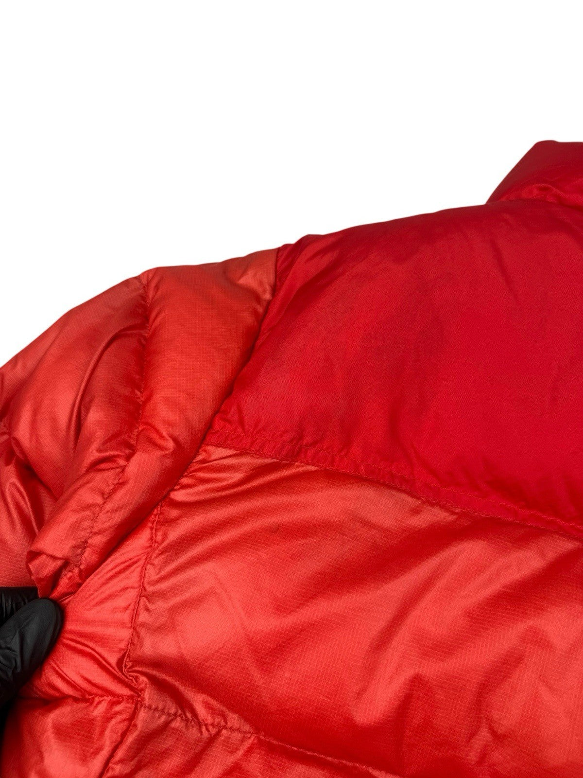 The North Face Puffer Jacket – Rot – Größe S (Label 85) – 700 Fill