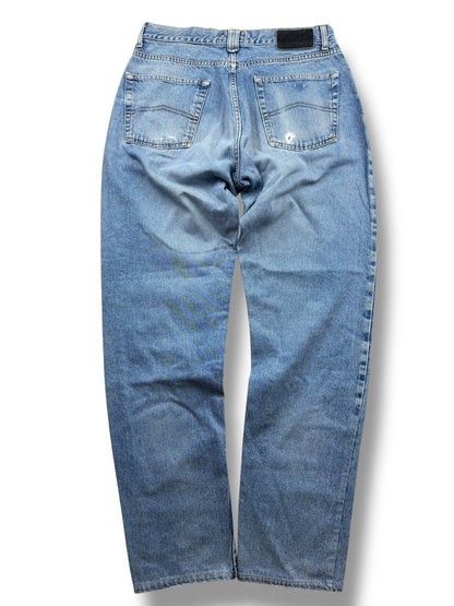 Vintage Armani Jeans – Hellblau – Größe W31–32 – Straight Fit