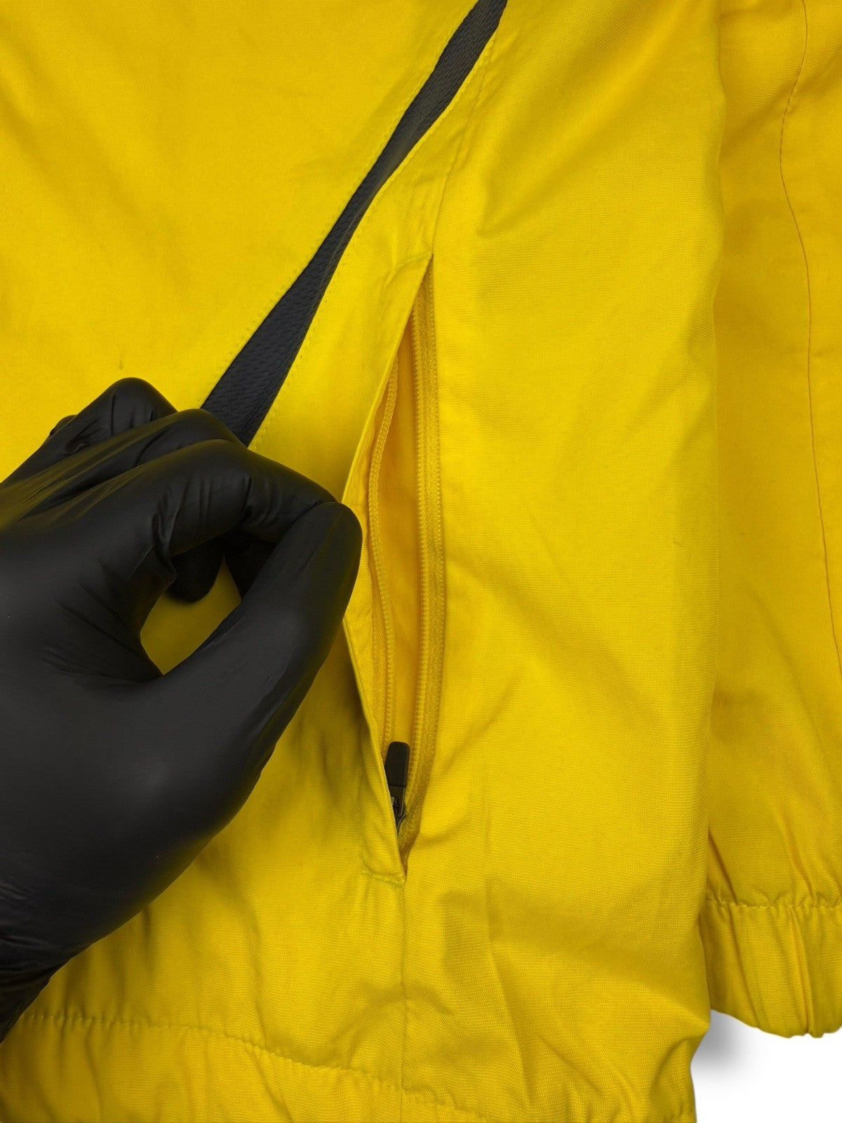 FC Barcelona Tracksuit – Gelb/Schwarz – Größe XS 