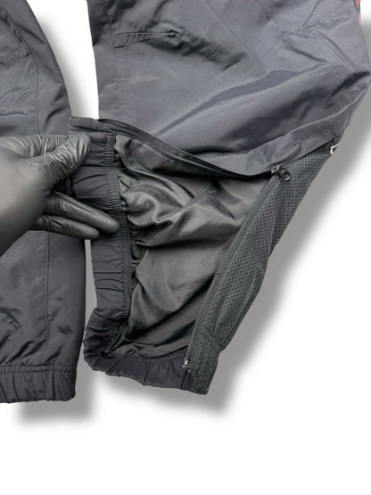 Nike Athletic Dept. Track Pants – Schwarz – Größe M – Open Leg