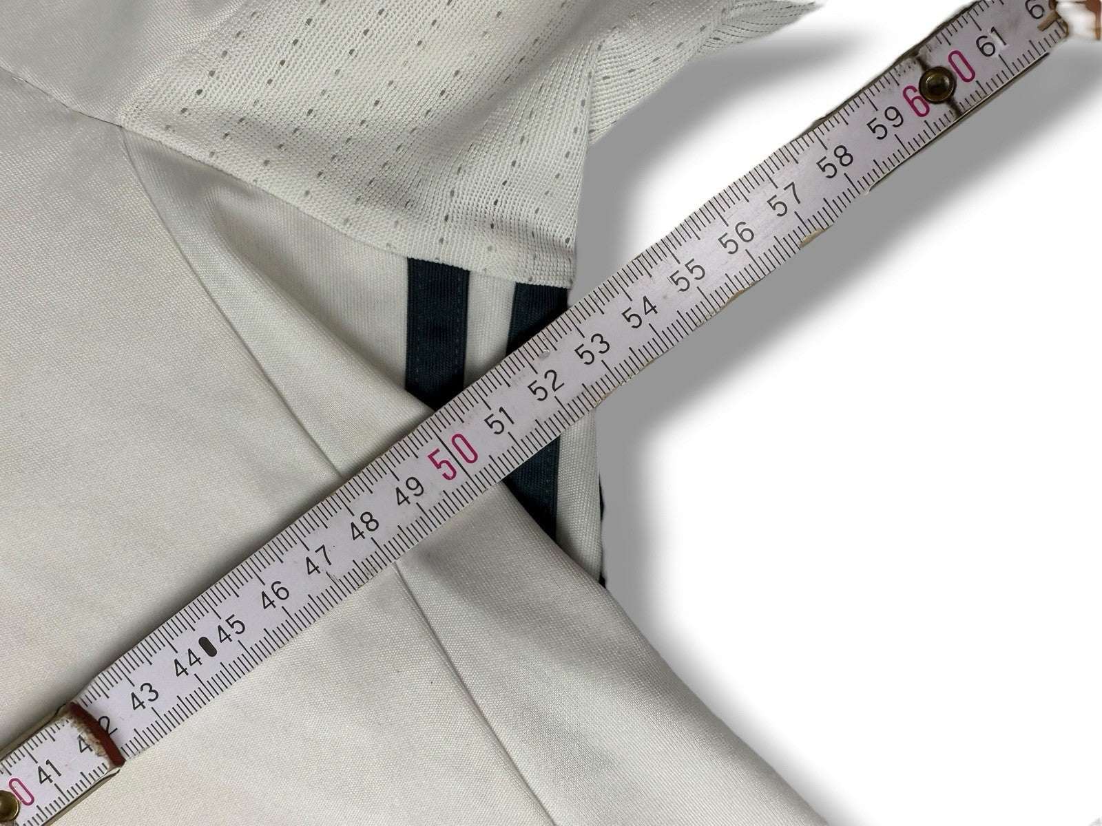 Manchester United Set – Trikot + Shorts – Größe L