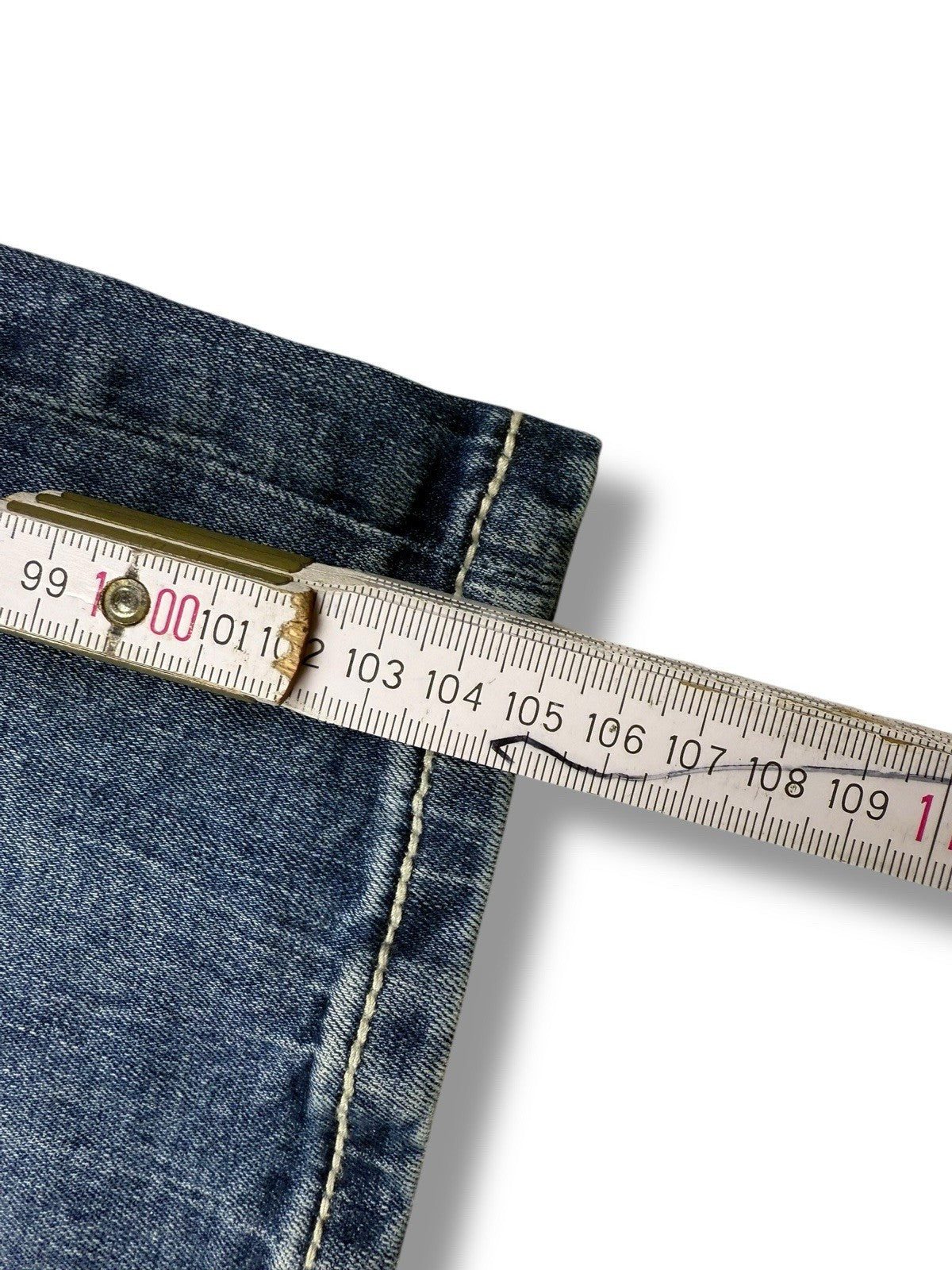 Miss Me Jeans – Blau – Größe 28 – Straight Fit – Engelsflügel Backpockets