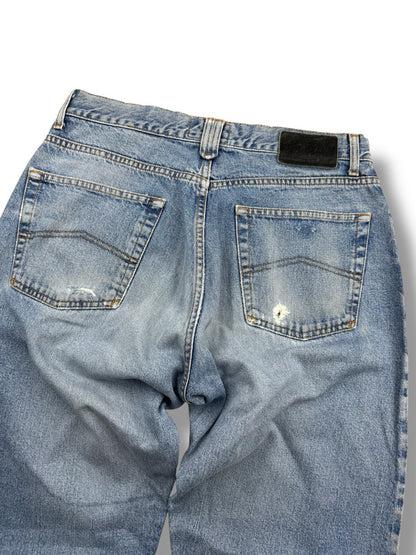 Vintage Armani Jeans – Hellblau – Größe W31–32 – Straight Fit