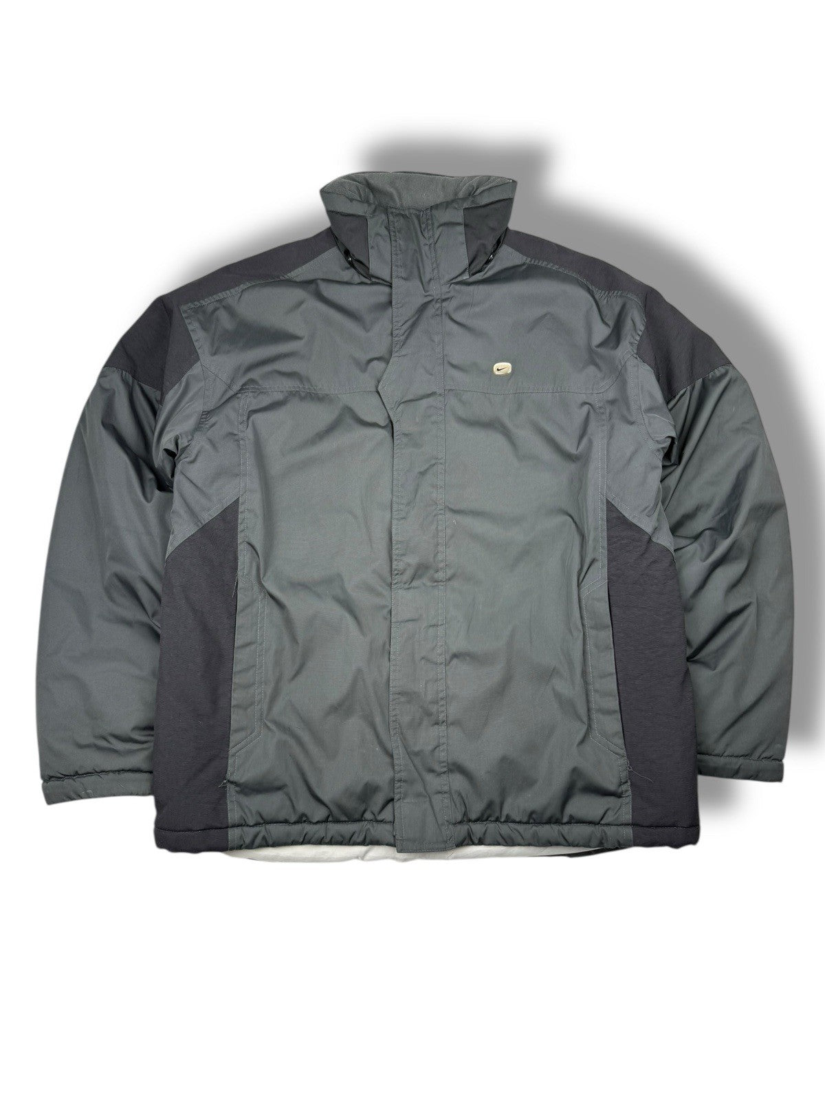 Nike Winterjacke – Air Max – Schwarz – Größe M