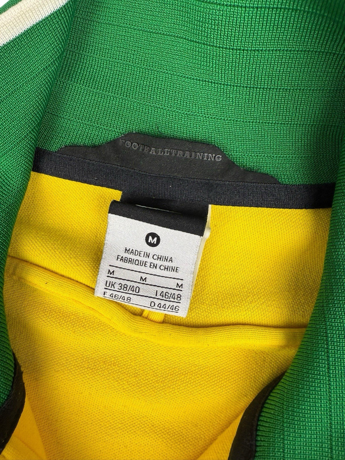 Nike Track Jacket – Brasilien – Gelb/Weiß – Größe M