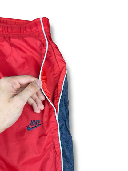 Nike Vintage Track Pants – Rot/Schwarz – Open Leg – Herren L (Baggy Fit)